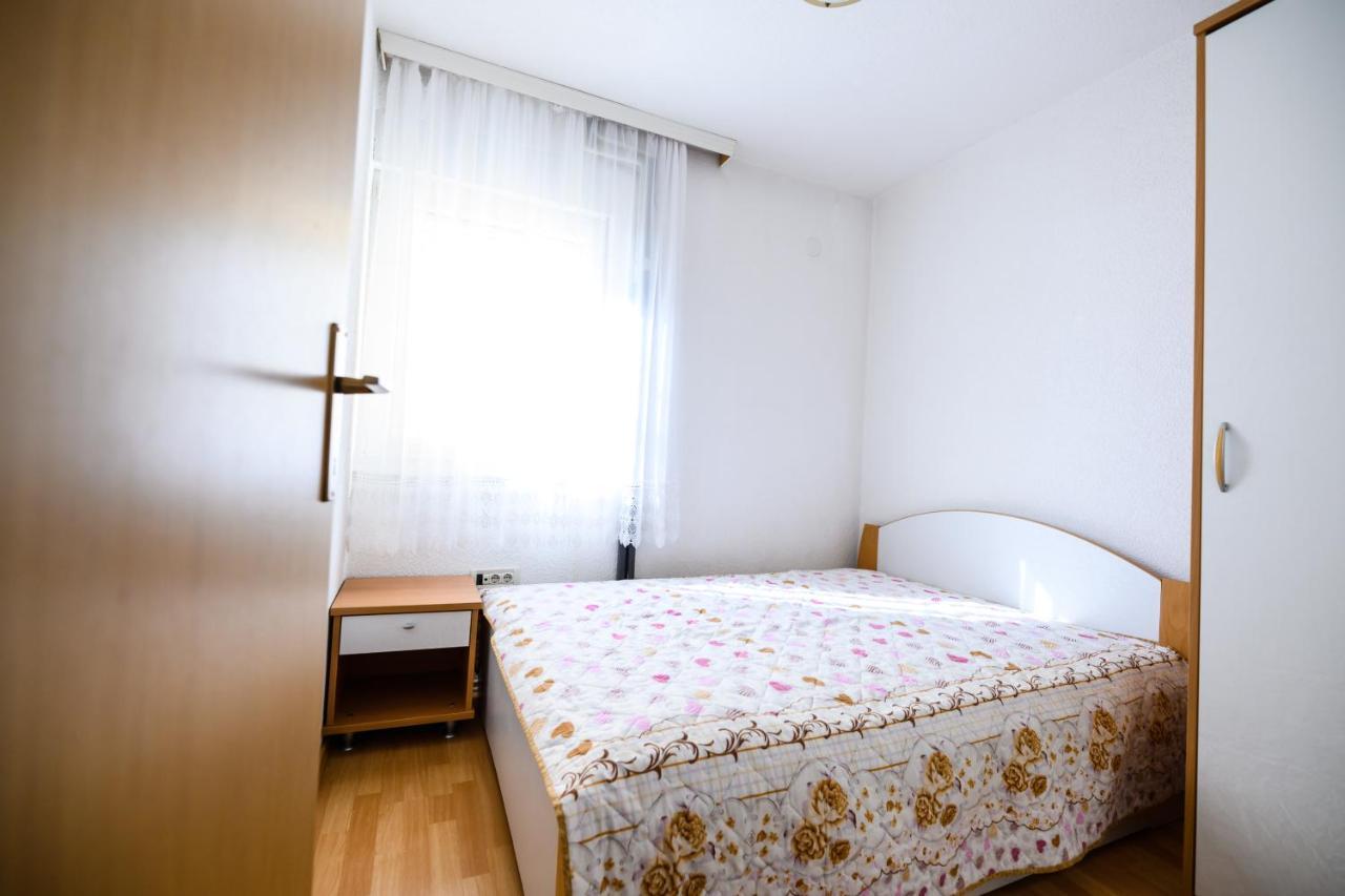 Apartmani Milka Zadar Exterior foto
